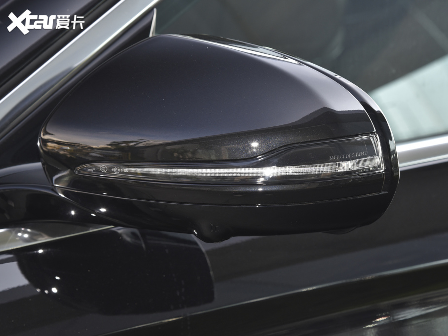 2022YE Ŀ E 300 L F