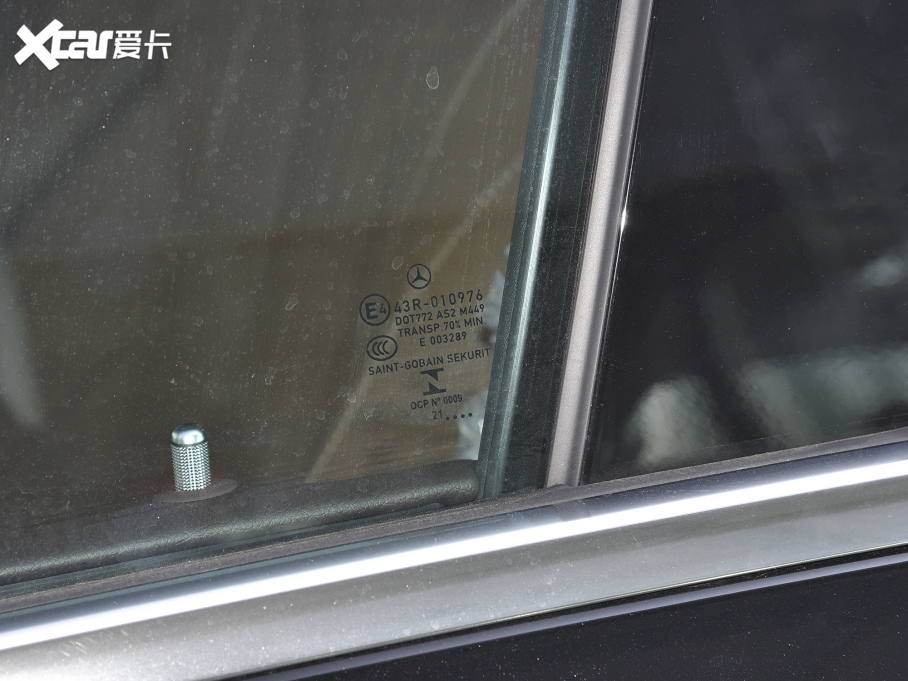 2022YE Ŀ E 300 L F