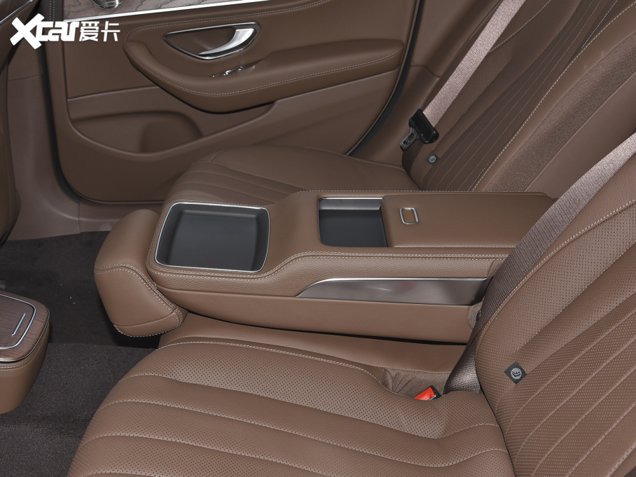 2022YE Ŀ E 300 L F