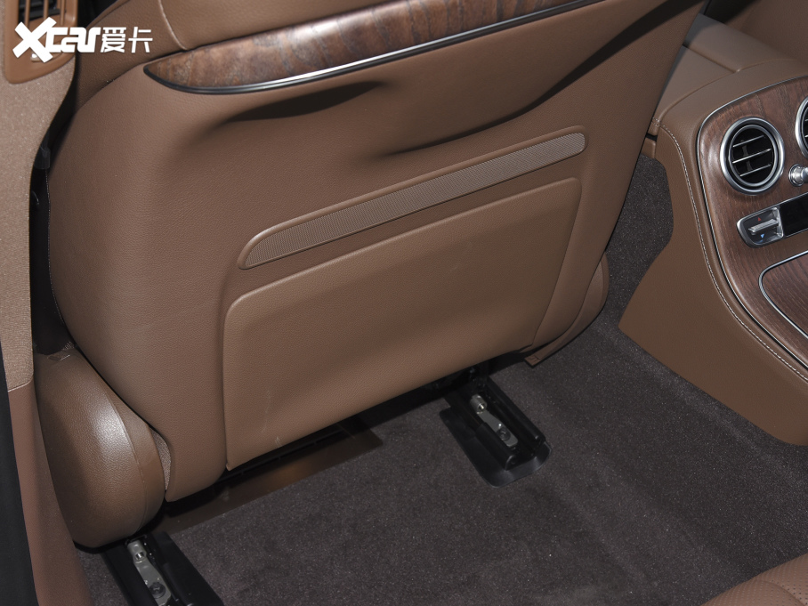 2022YE Ŀ E 300 L F