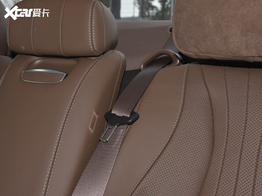 2022YE Ŀ E 300 L F