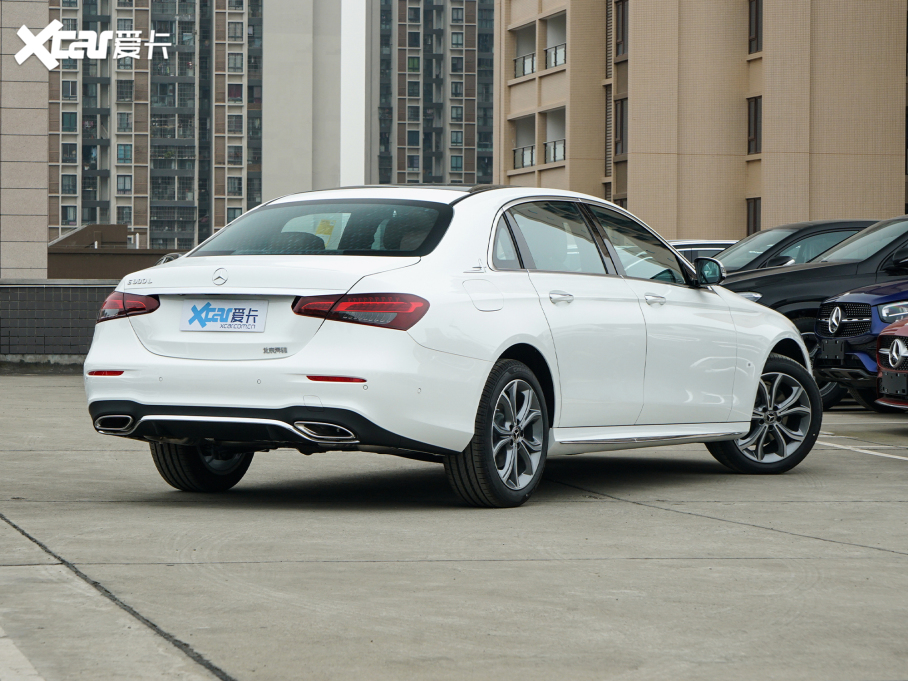 2022YE Ŀ E 300 L \ӕr