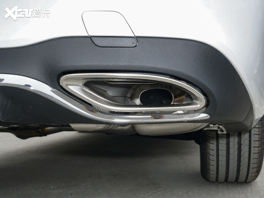 2022YE Ŀ E 300 L \ӕr