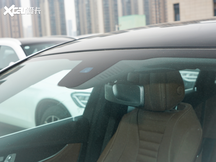 2022��YE��(j��) �Ŀ� E 300 L �\(y��n)��(d��ng)�r(sh��)����