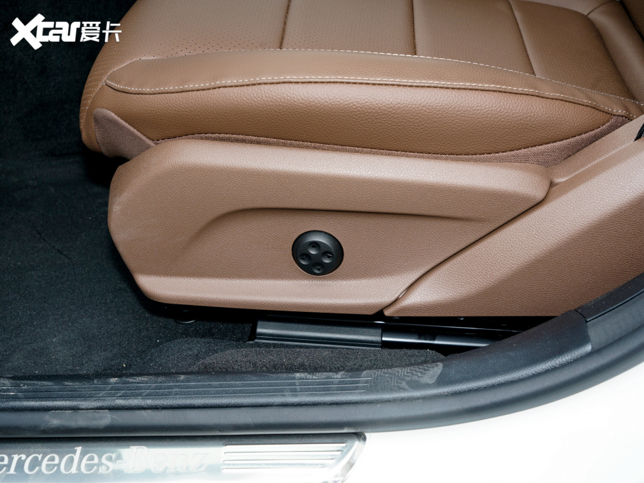 2022YE Ŀ E 300 L \ӕr