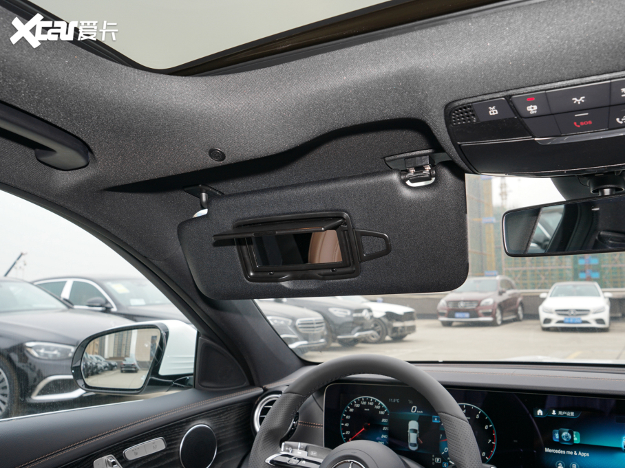 2022YE Ŀ E 300 L \ӕr