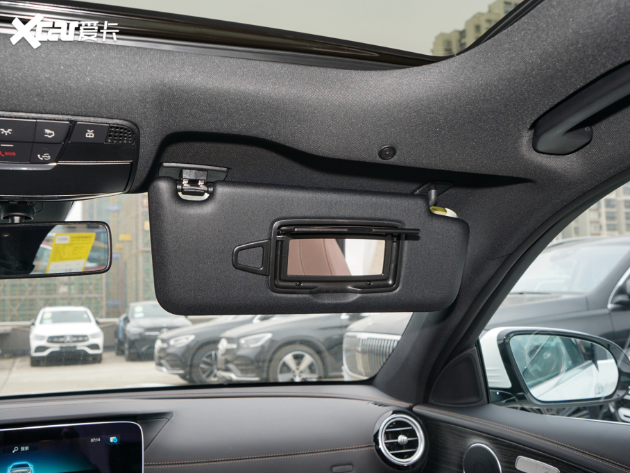 2022YE Ŀ E 300 L \ӕr