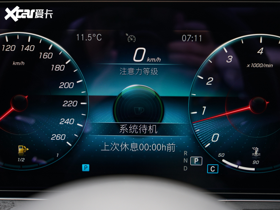 2022YE Ŀ E 300 L \ӕr