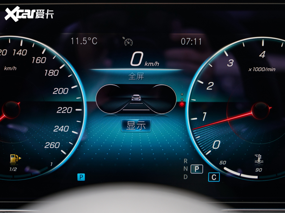 2022YE Ŀ E 300 L \ӕr