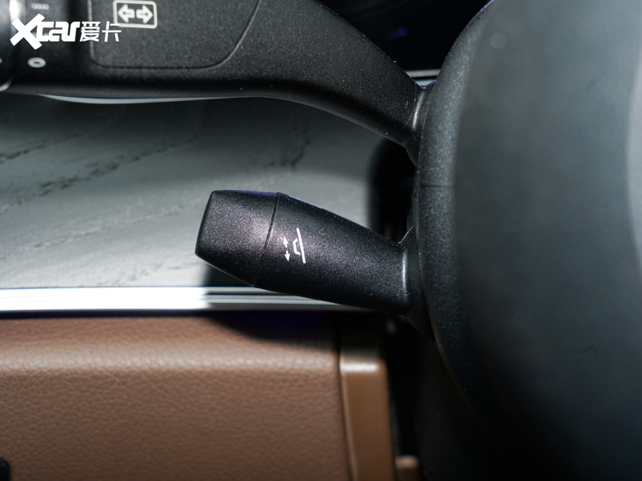 2022YE Ŀ E 300 L \ӕr