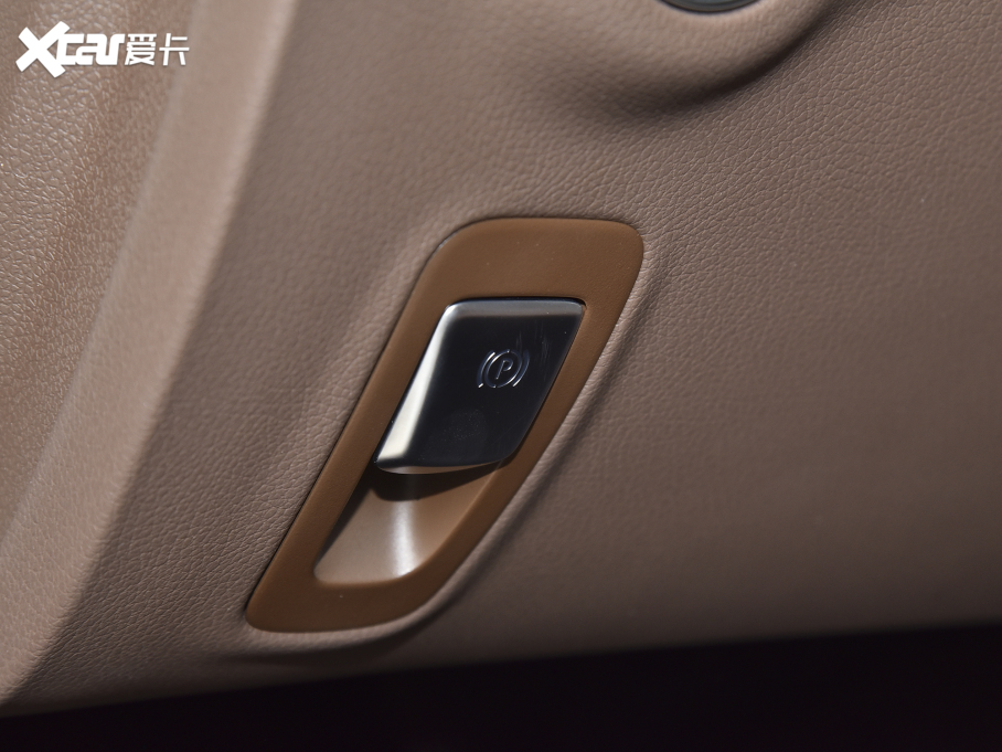 2022YE(j) Ŀ E 300 L A