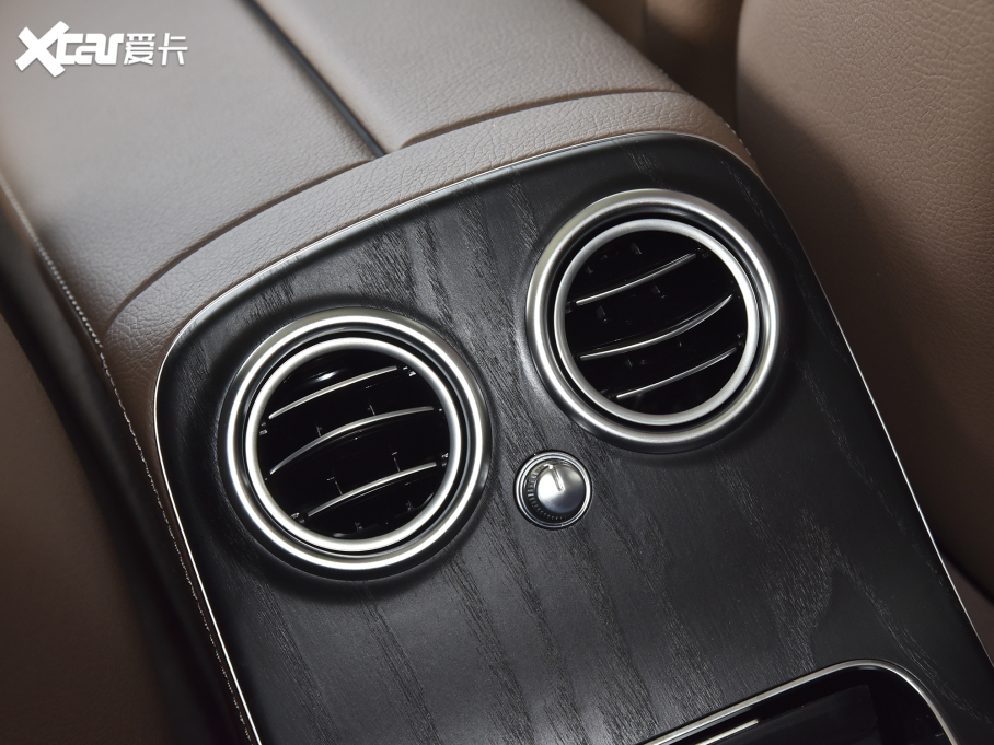 2022YE(j) Ŀ E 300 L A