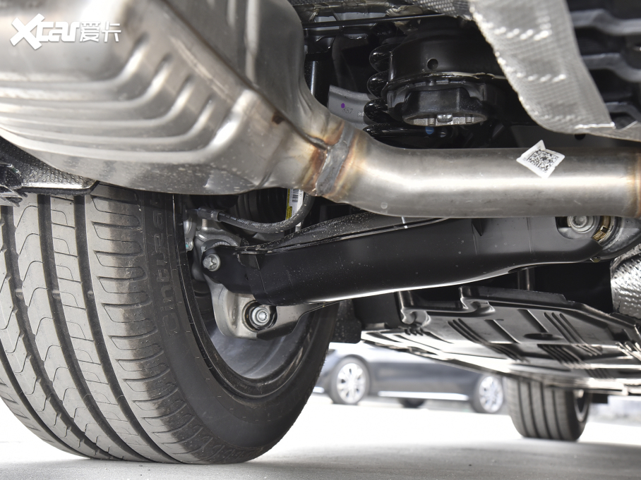 2022YE Ŀ E 260 L \