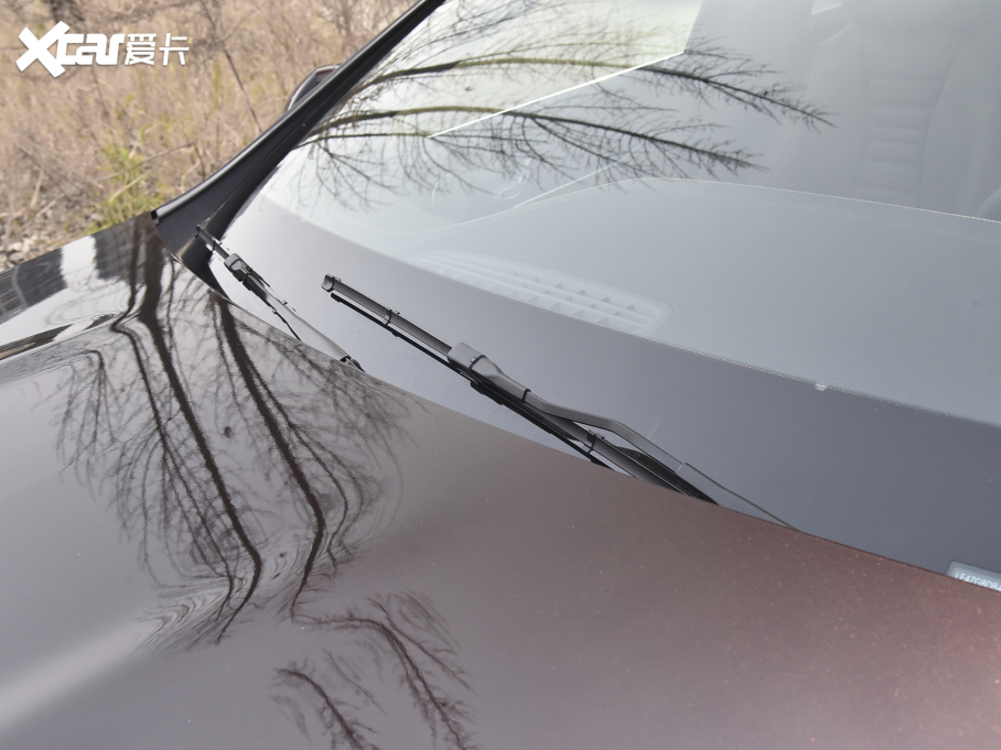 2022YE Ŀ E 300 L \ӺA