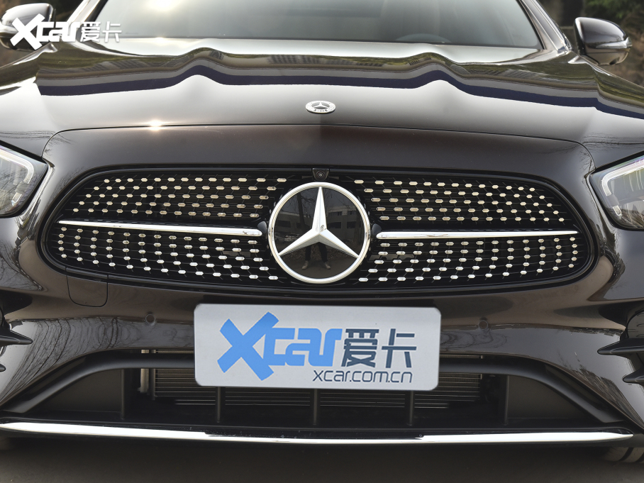 2022YE Ŀ E 300 L \ӺA