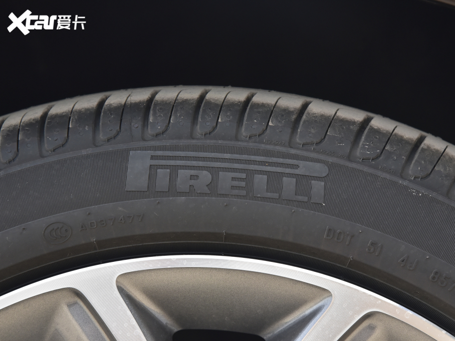 2022YE Ŀ E 300 L \ӺA