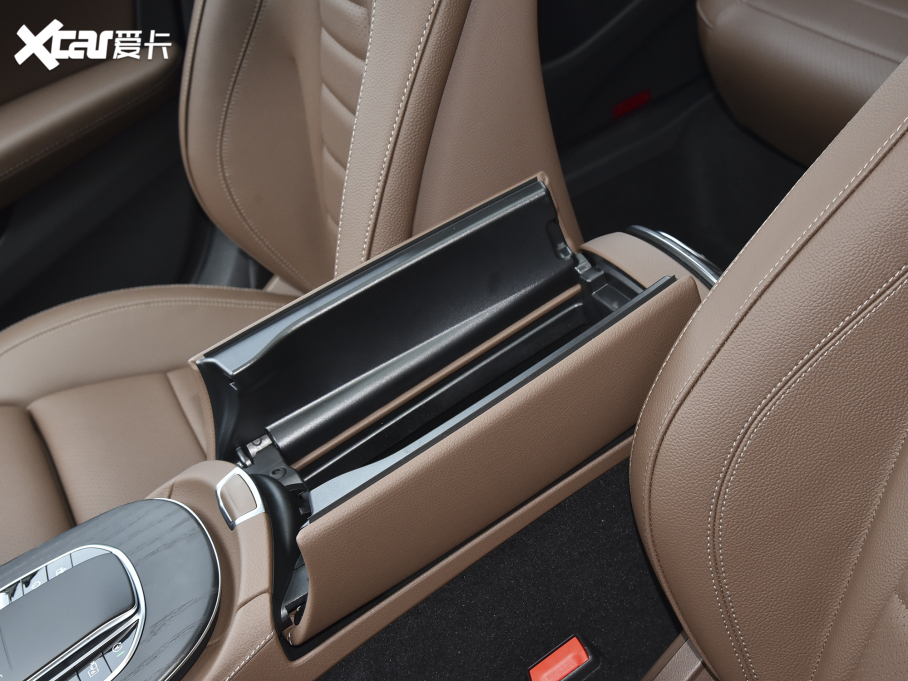 2022YE Ŀ E 300 L \ӺA