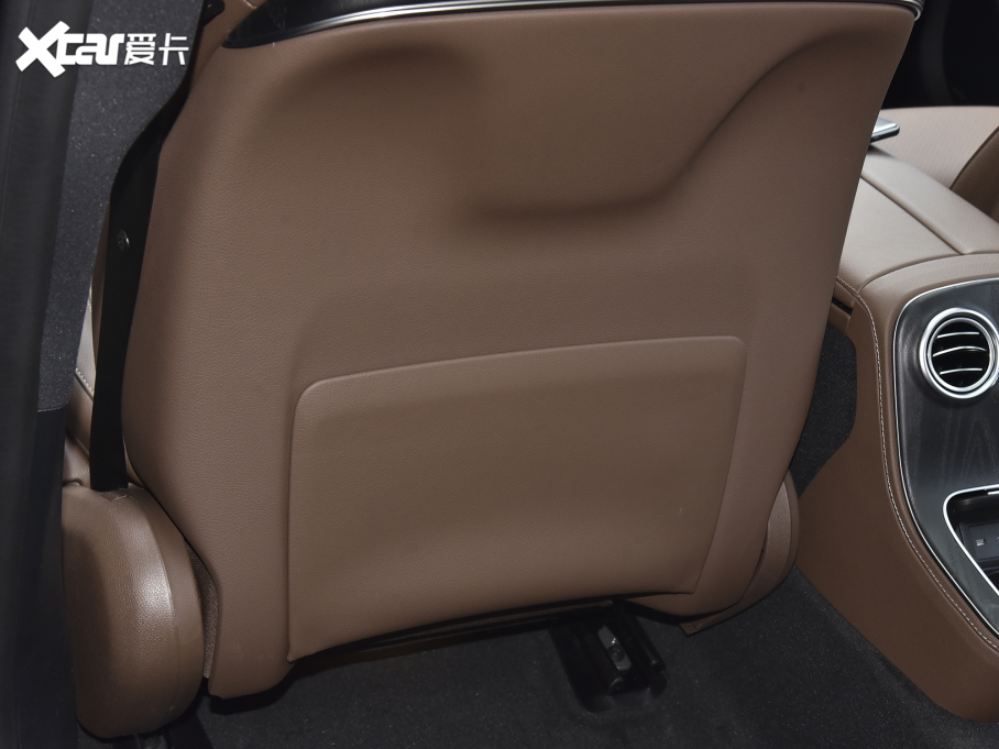 2022YE Ŀ E 300 L \ӺA