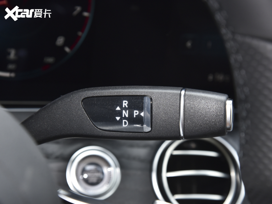 2022YE Ŀ E 300 L \ӺA