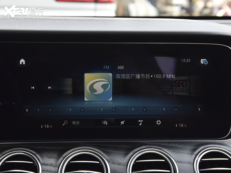 2022YE Ŀ E 300 L \ӺA