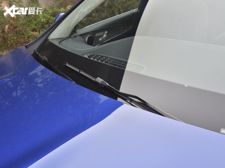 2022YE Ŀ E 300 L \ӕr