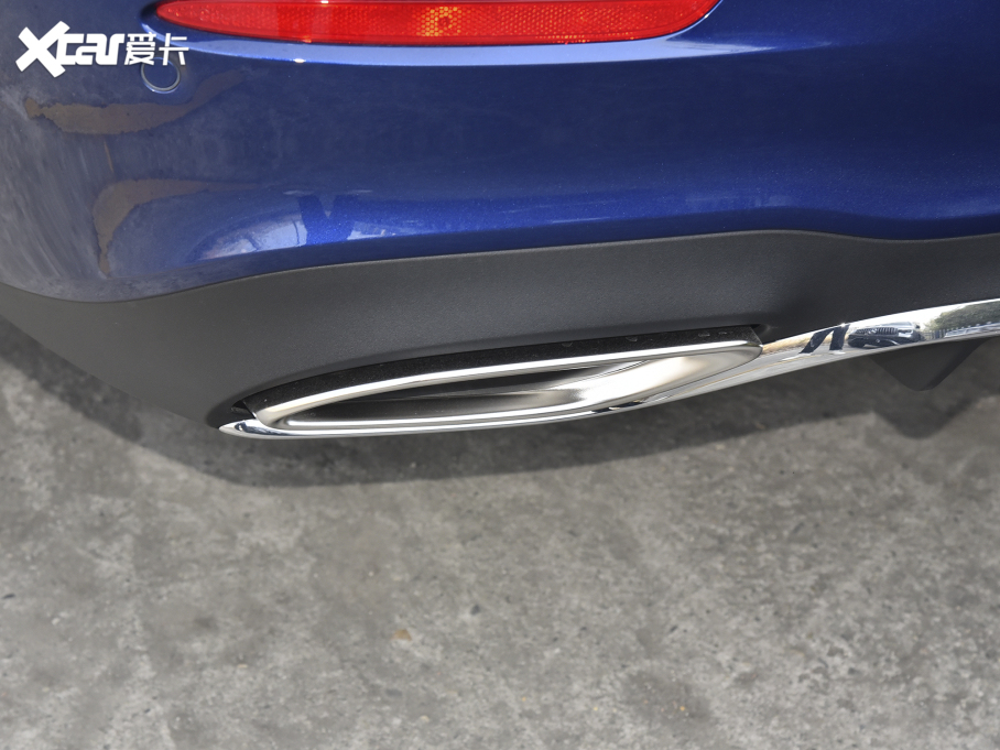 2022YE Ŀ E 300 L \ӕr