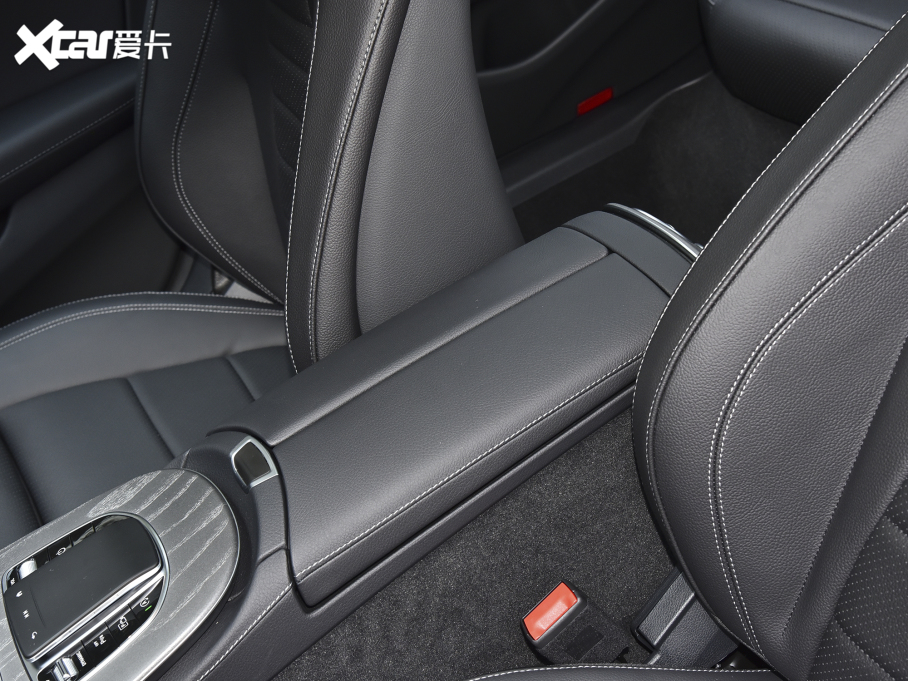 2022YE Ŀ E 300 L \ӕr