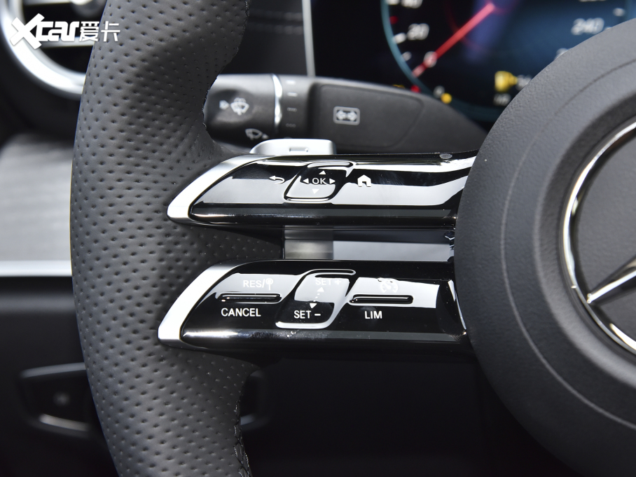 2022YE Ŀ E 300 L \ӕr