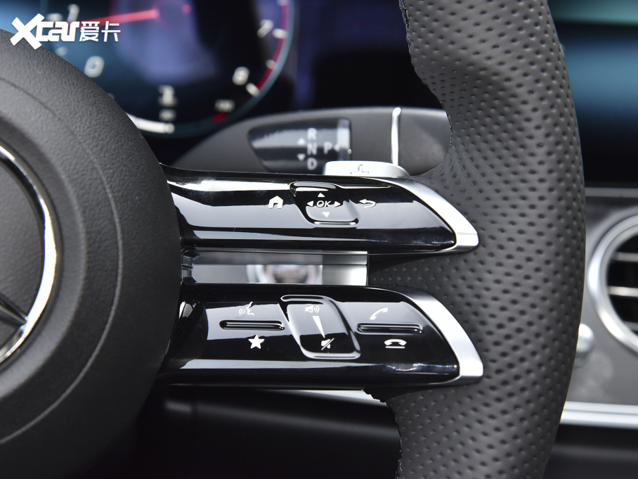 2022YE Ŀ E 300 L \ӕr