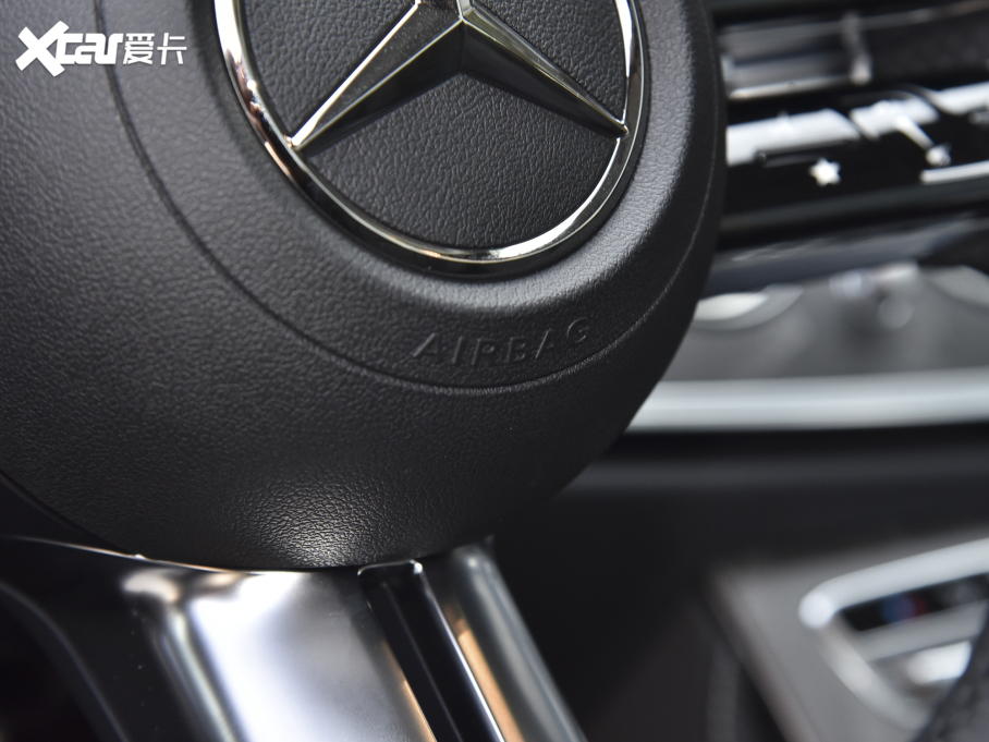 2022YE Ŀ E 300 L \ӕr