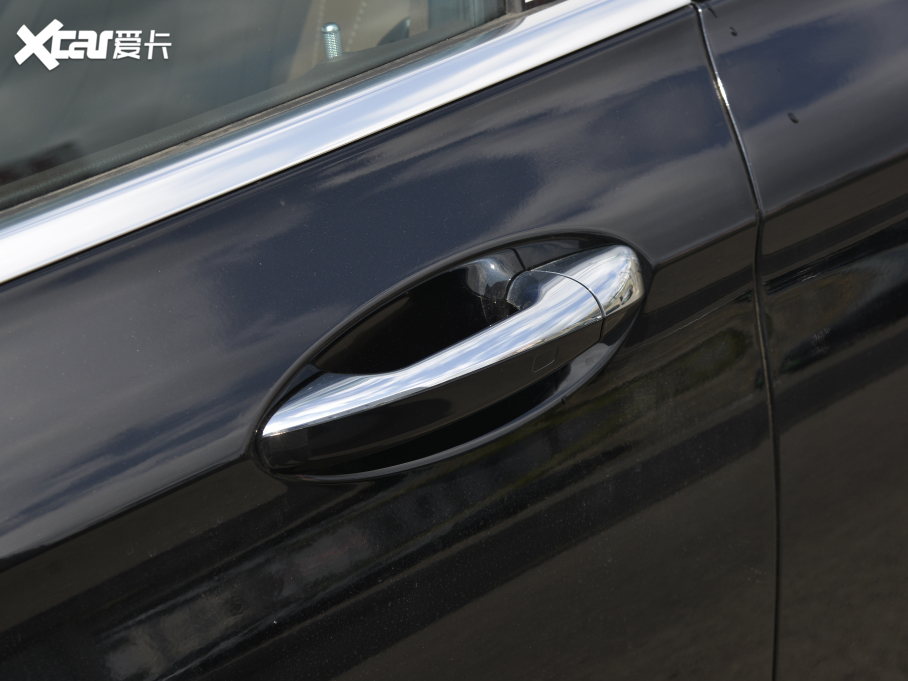 2022YE(j) Ŀ E 300 L F