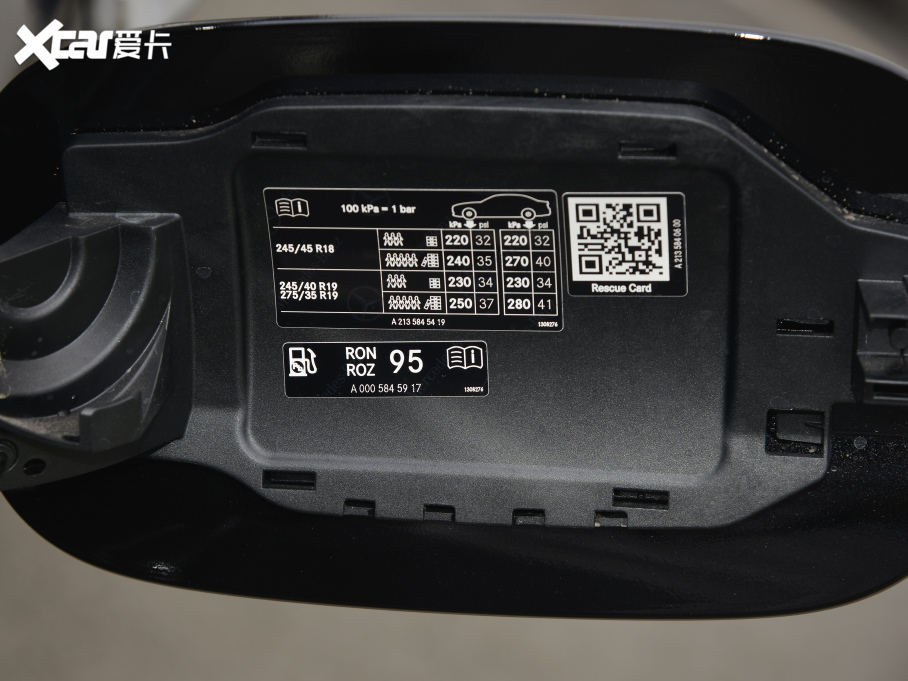 2022YE Ŀ E 300 L F