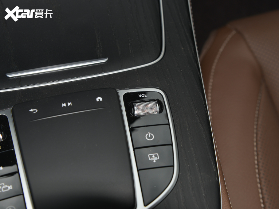 2022YE Ŀ E 300 L F