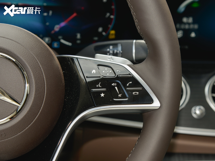 2022YE Ŀ E 300 L F