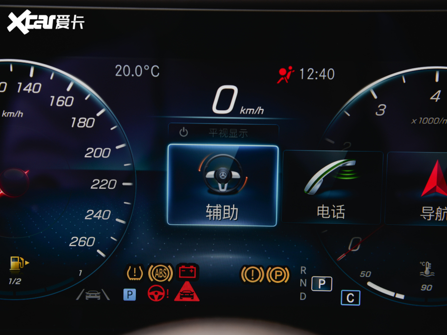 2022YE Ŀ E 300 L F