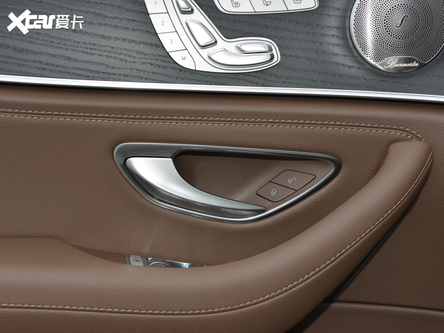 2022YE Ŀ E 300 L F