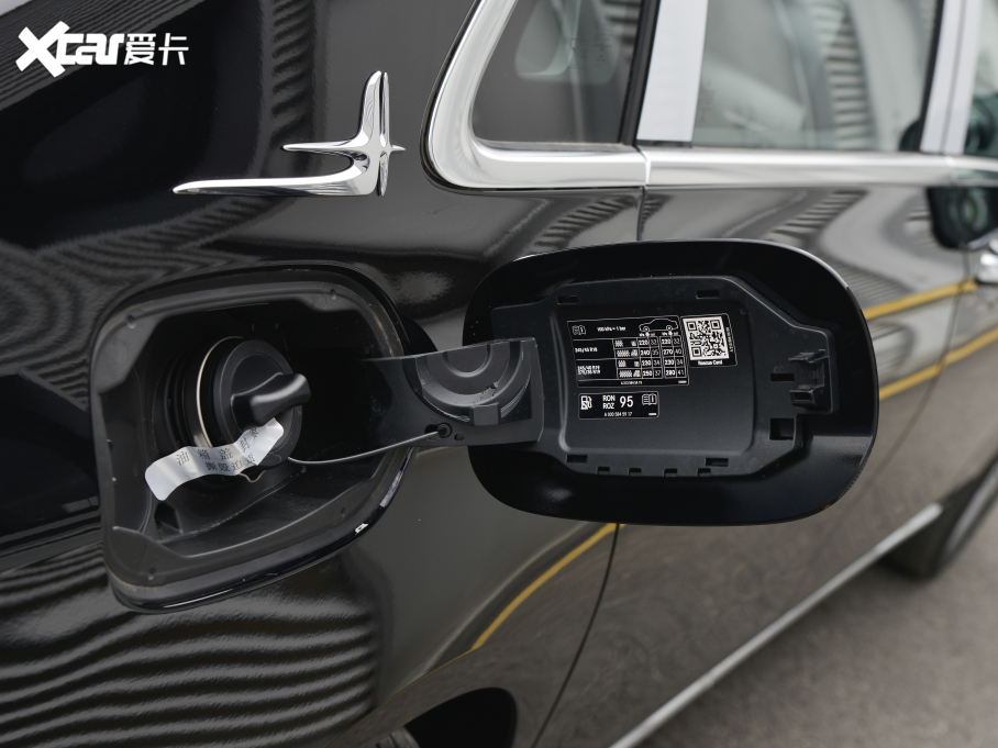 2022��YE�� �Ŀ�� E 300 L �r����