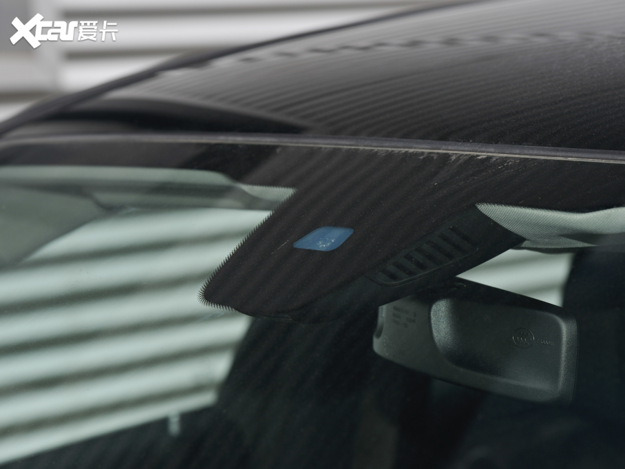 2022��YE�� �Ŀ�� E 300 L �r����