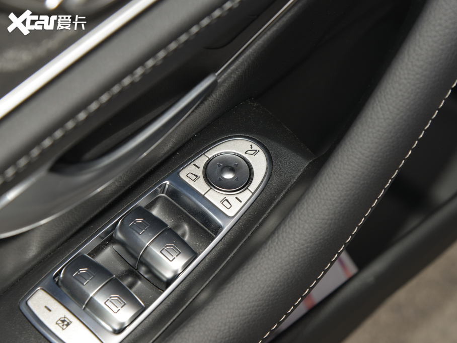 2022YE(j) Ŀ E 300 L r(sh)