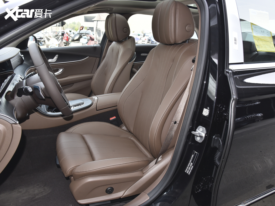 2022YE(j) Ŀ E 260 L