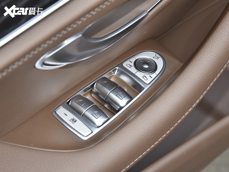 2022YE Ŀ E 260 L