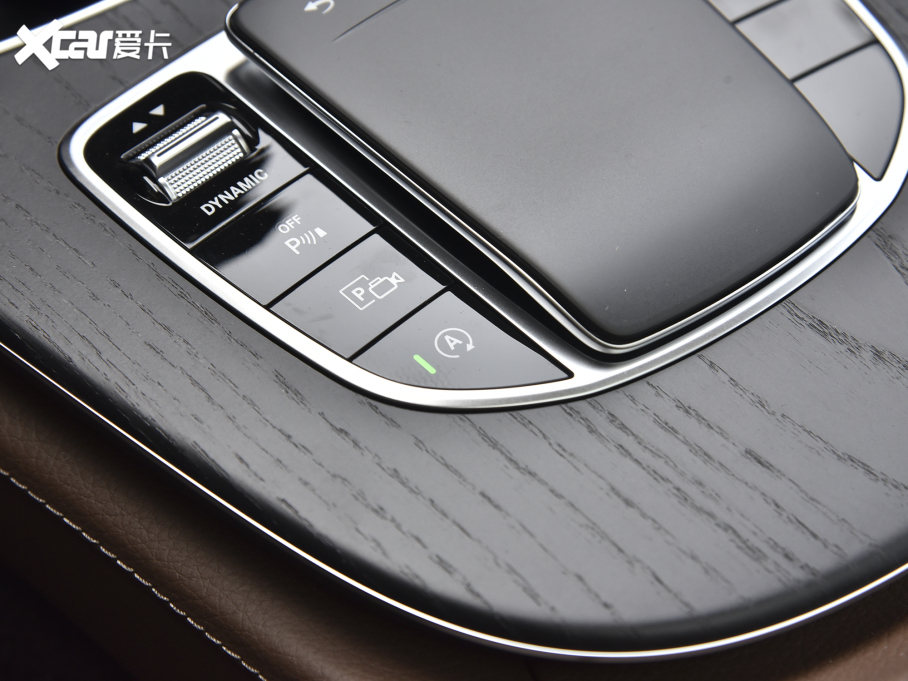 2022YE Ŀ E 260 L