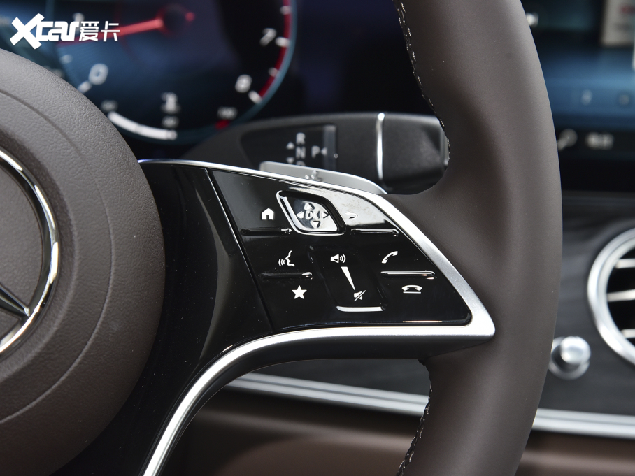 2022YE Ŀ E 260 L