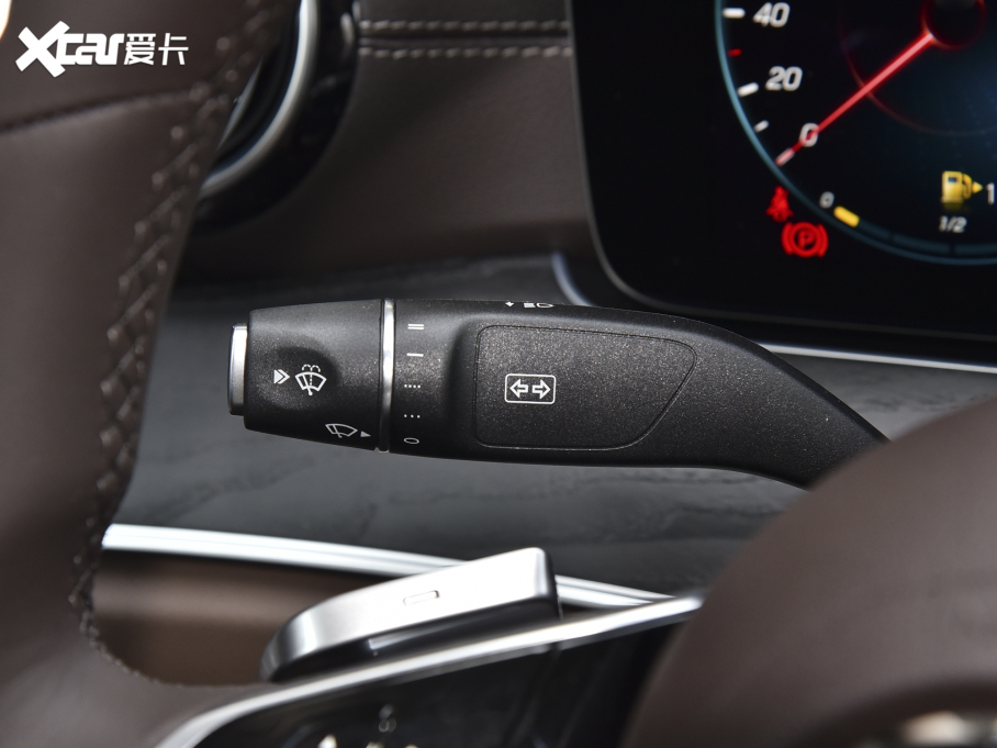 2022YE Ŀ E 260 L