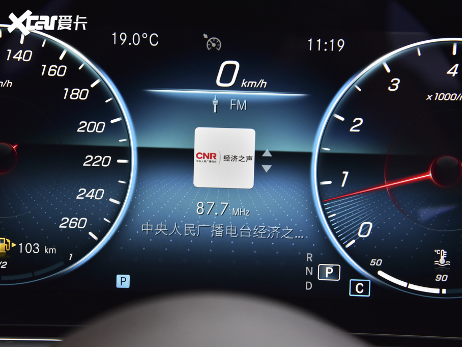 2022YE Ŀ E 260 L