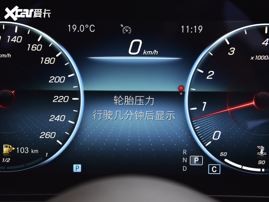 2022YE Ŀ E 260 L