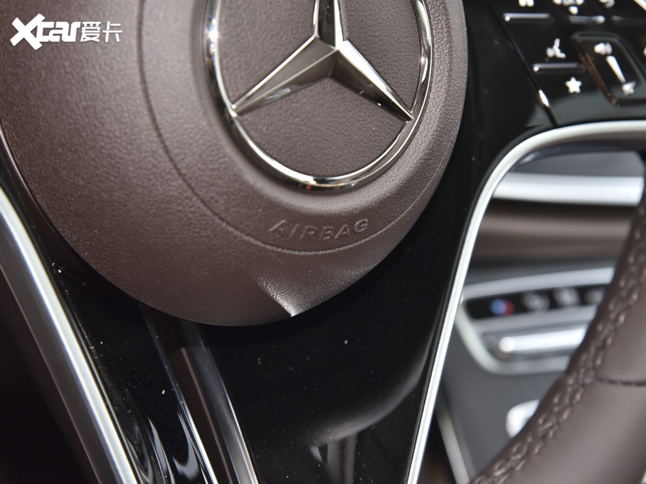 2022YE Ŀ E 260 L