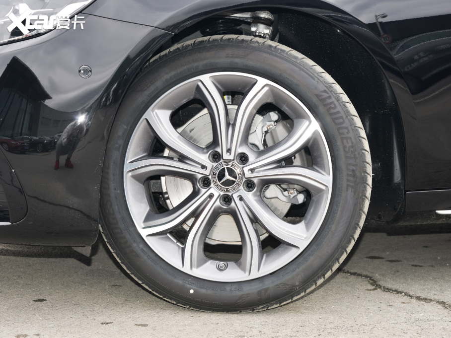 2022YE(j) Ŀ E 300 L \(yn)(dng)F