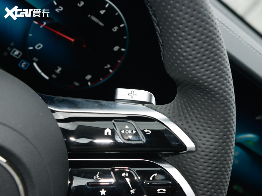 2022YE Ŀ E 300 L \F