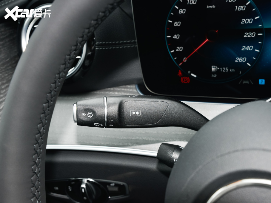 2022YE Ŀ E 300 L \F